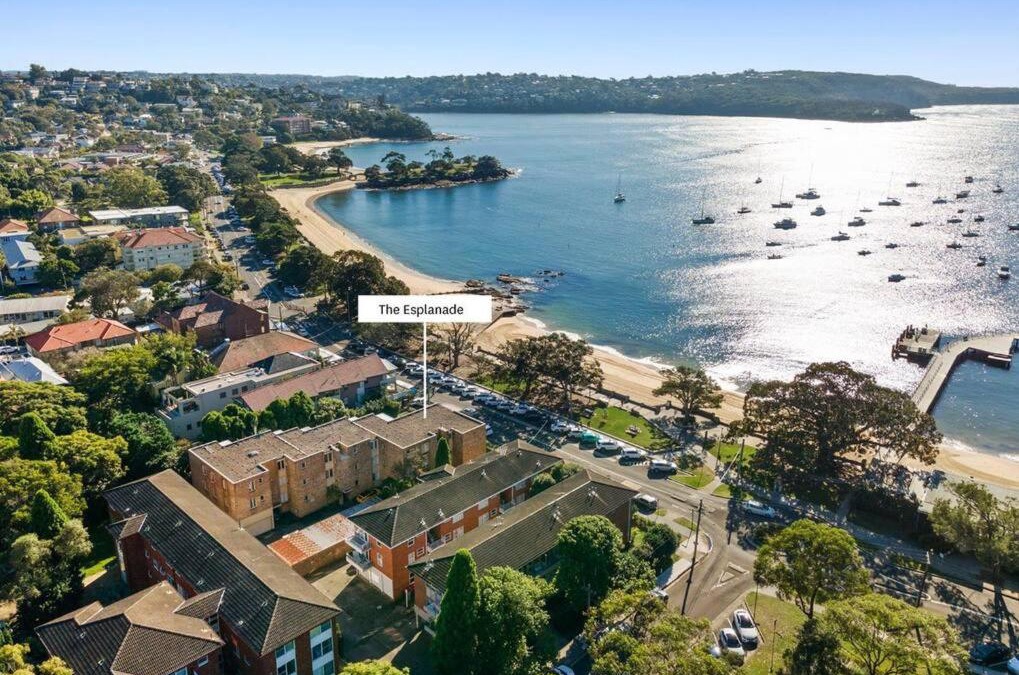 Mosman Apartment | Balmoral Beach Front 2 Bedroom Waterview Mosman