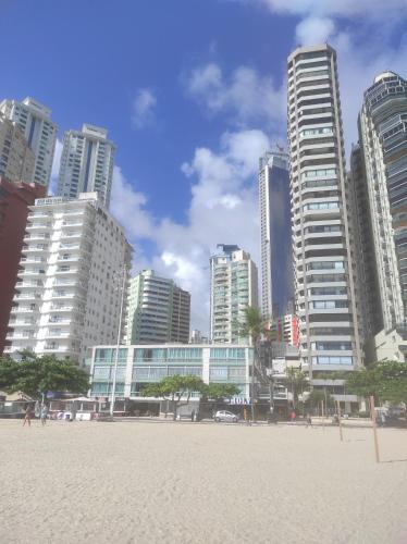 Barra Sul Apartment | Balneário Camboriu 4 quartos Avenida Atlântica