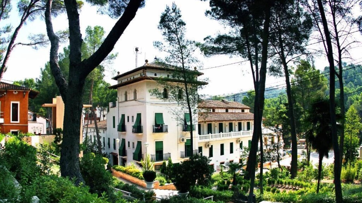 Cofrentes Hotel | Balneario de Cofrentes