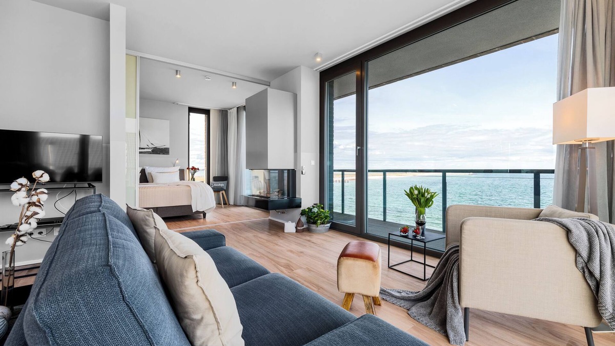 Olpenitz Apartment | Baltic Sea vacation apartment right on the beach, panoramic windows, sauna and two terraces