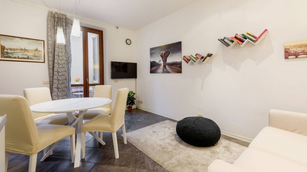 Isolotto Apartment | Bandinelli Terrace by MMega