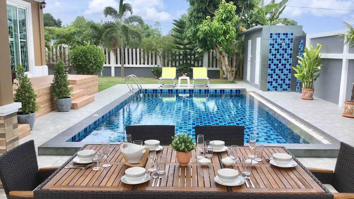 Bang Sare Villa | Bang Saray Luxury garden pool villa