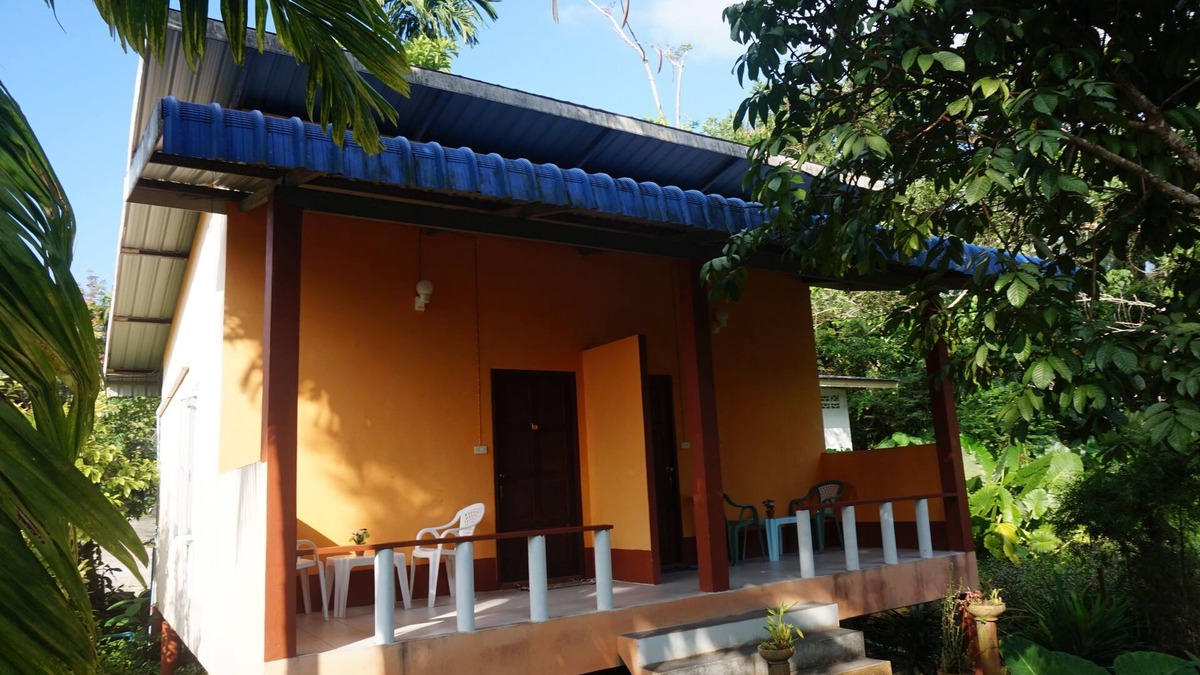Khao Lak Hotel | Bangsak Hut