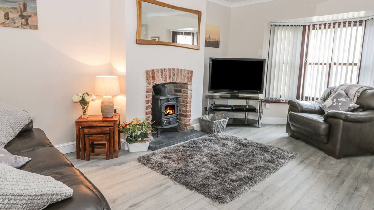 Easington Cottage | BANKHOUSE, pet friendly, country holiday cottage in Easington