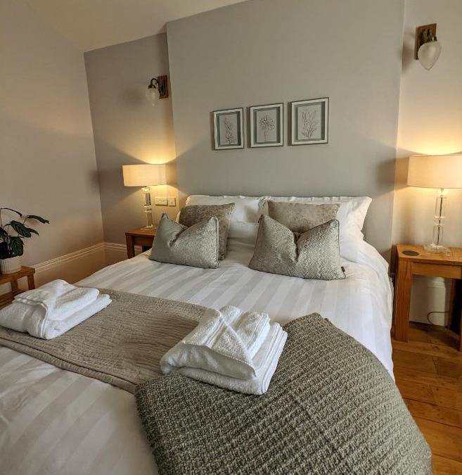 Minster on Sea Bed & Breakfast | Banks Rooms - Minster, Isle of Sheppey