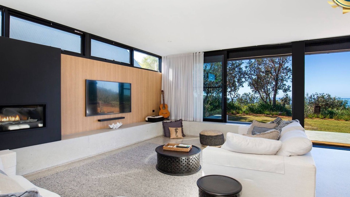 Culburra Beach House | Banksia - Absolute Beachfront