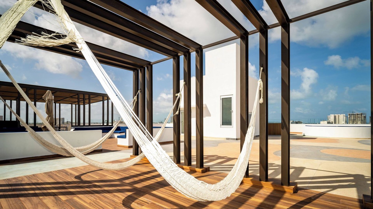 Downtown Cancun Hotel | Barcelona Condos Cancun