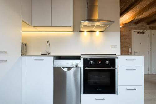 El Poble-sec Apartment | Barcelona Touch Apartments - Fontrodona