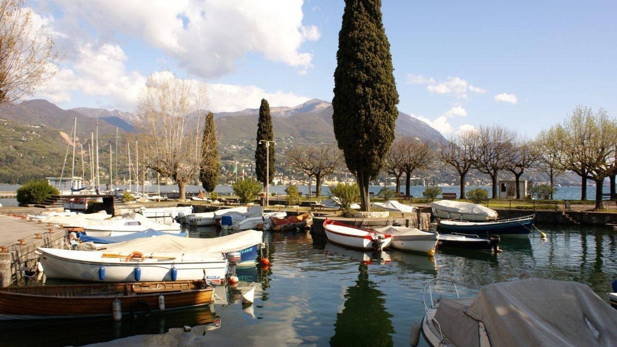San Felice del Benaco Apartment | Barchi Resort - Apartments Suites - Villa Venezia - Attic Villa Venezia