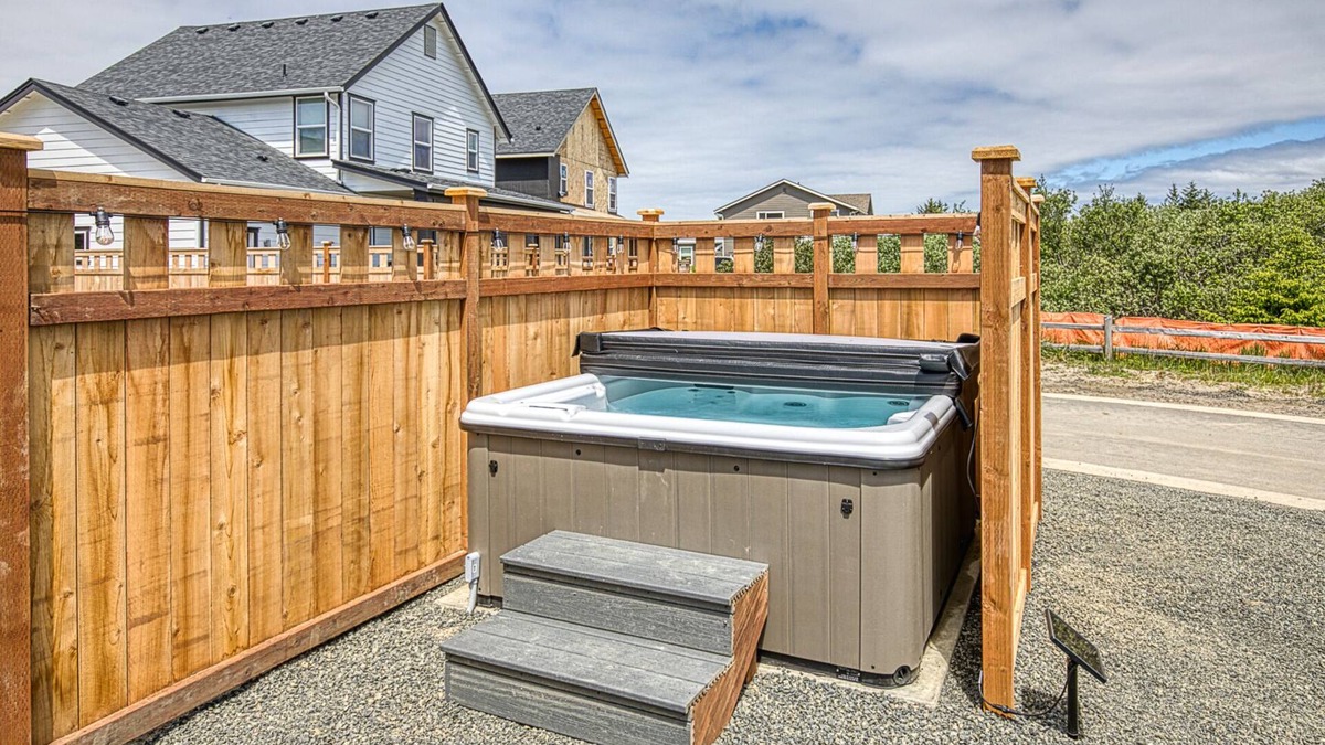 Ocean Shores House | Barefoot Beach House - Oyhut Bay Seaside Village
