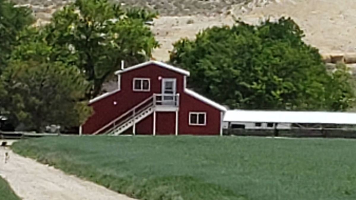 Murphy Condo | Barn Condo on working cattle ranch remote location