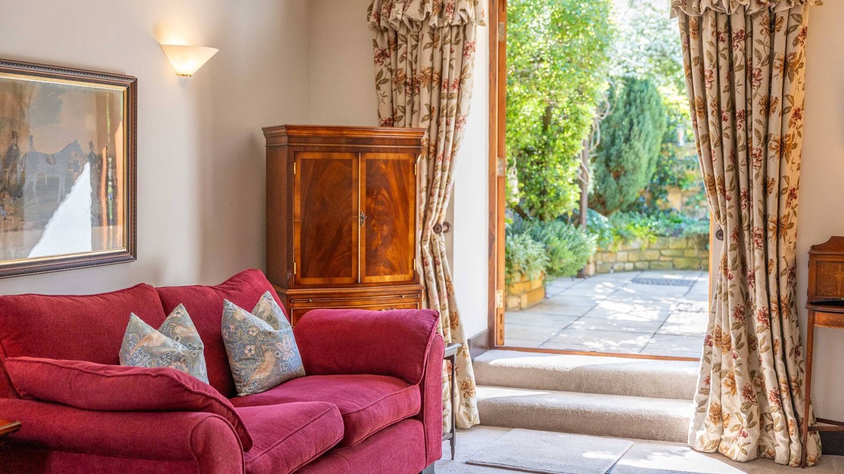 Broadway Cottage | Barn Cottage, The perfect retreat near the centre of Broadway