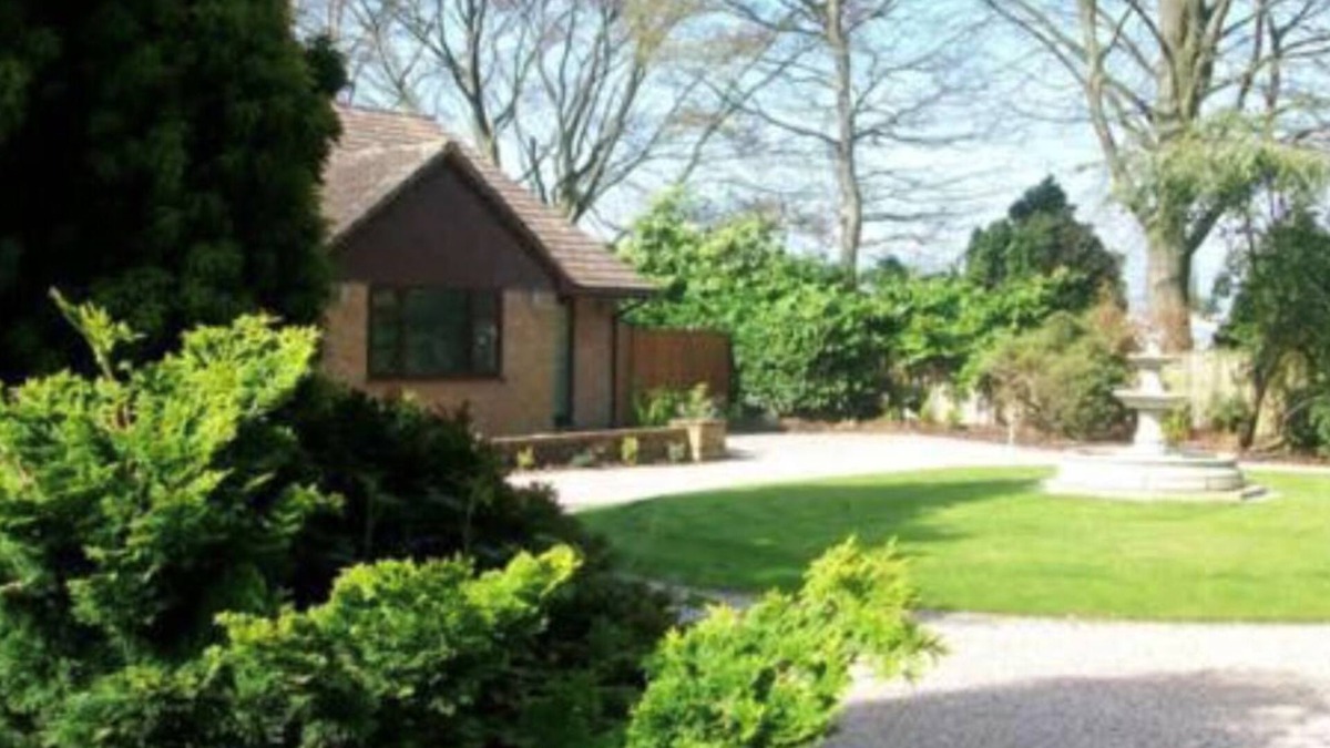 Ockbrook Bed & Breakfast | Barncroft Luxury Guest House