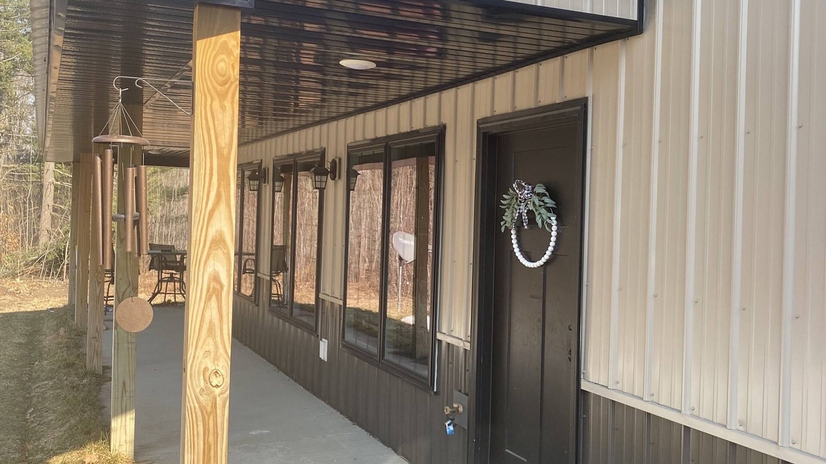 Cadillac House | Barndo Hideaway!