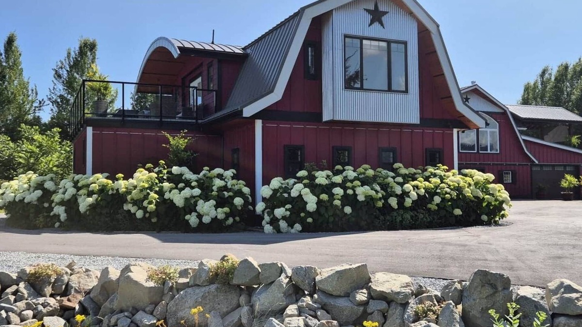 Pitt Meadows Other | Barndominium Scenic 5 Acre Farm on the Pitt River