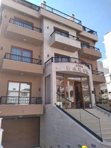 Maini Apartment | Baron