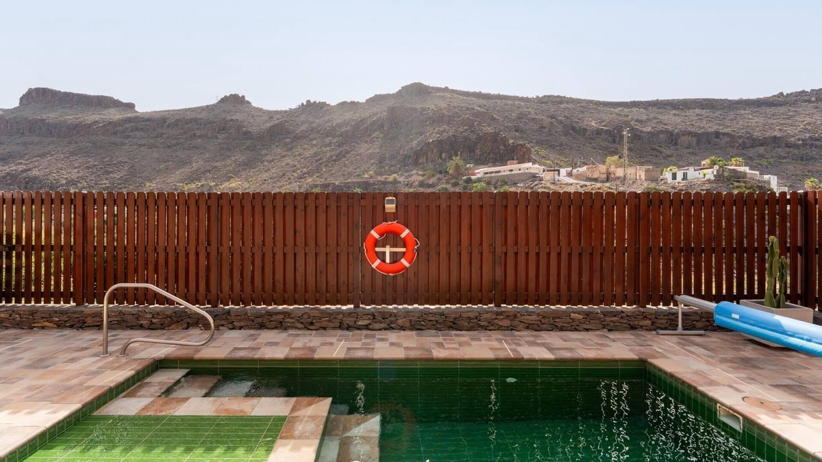 San Bartolome de Tirajana Apartment | Barranco de Ayagaures: House with Pool – El Olivo de Ayagaures