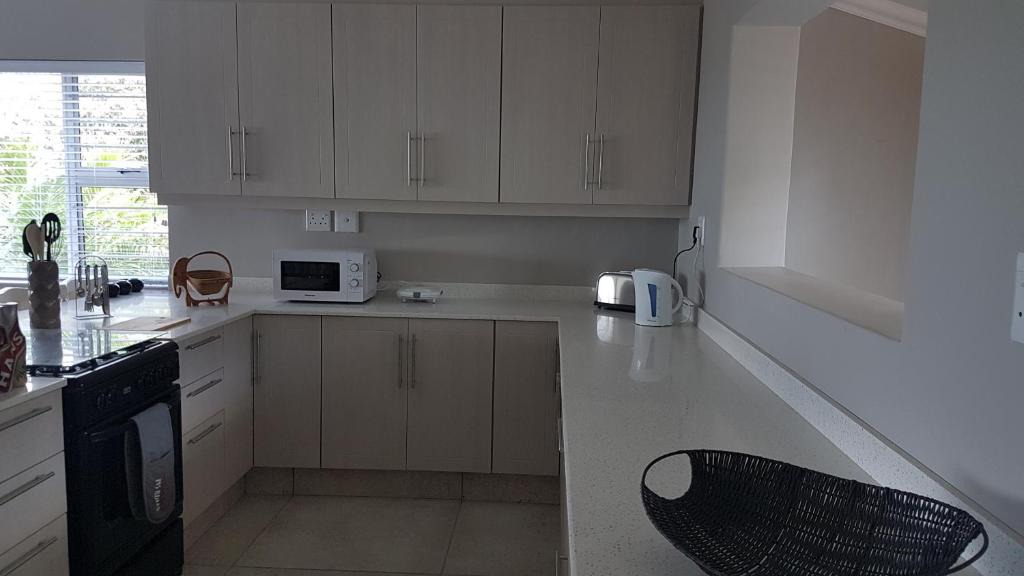 Pennington House | Barracouta Accommodation