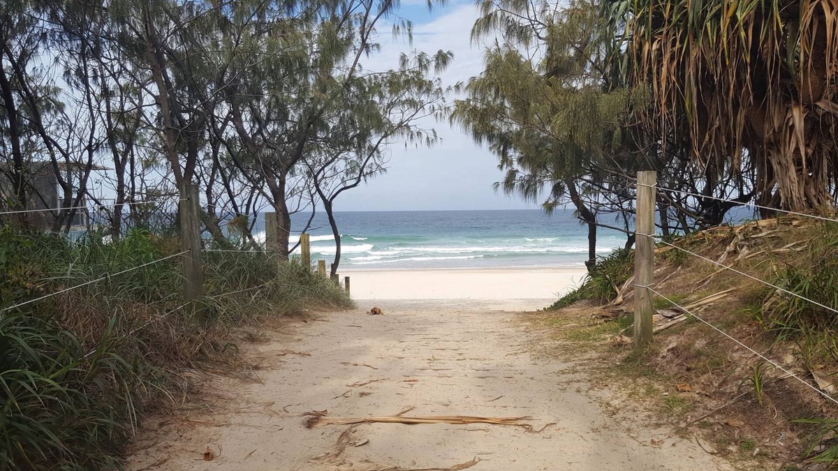 Kingscliff House | Barrels @ Salt Village Kingscliff