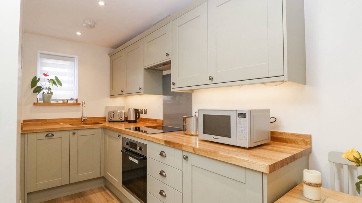 Winterborne Stickland Cottage | Barrow Lodge