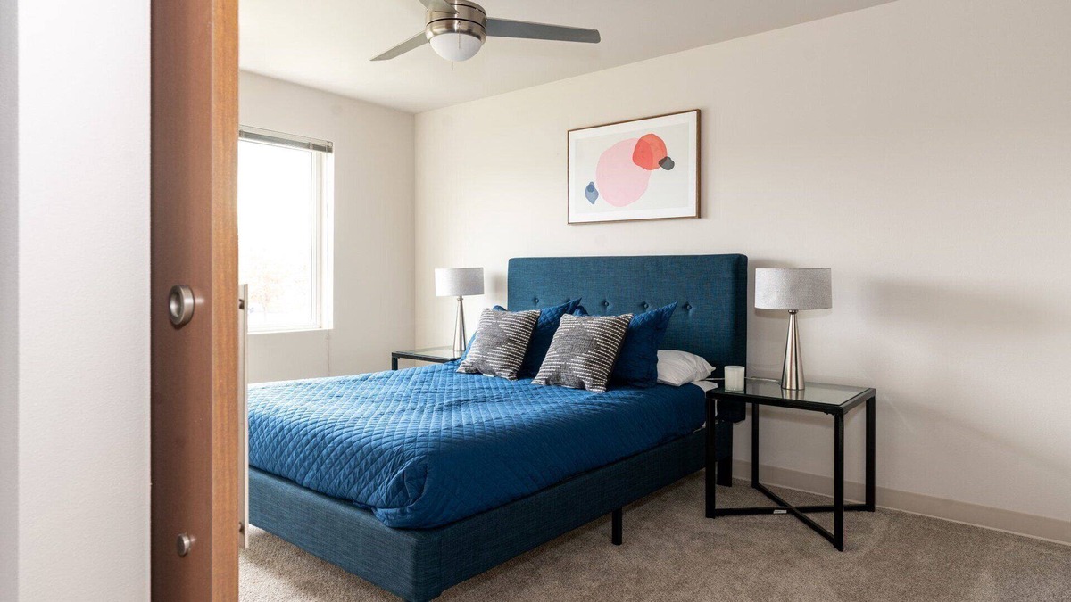 Middleton Apartment | Barsala | Modern Loft with Wellness Center, Billiards & Ping Pong Table