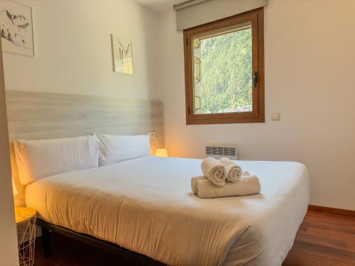 Arinsal Apartment | Barthe Holidays I Apartamento moderno 5PAX en Arinsal I Ideal para familias, Parking, Pet friendly I Font Blanca