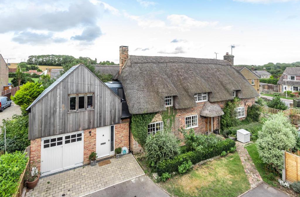 Holworth Bed & Breakfast | Barton Cottage Bed and Breakfast