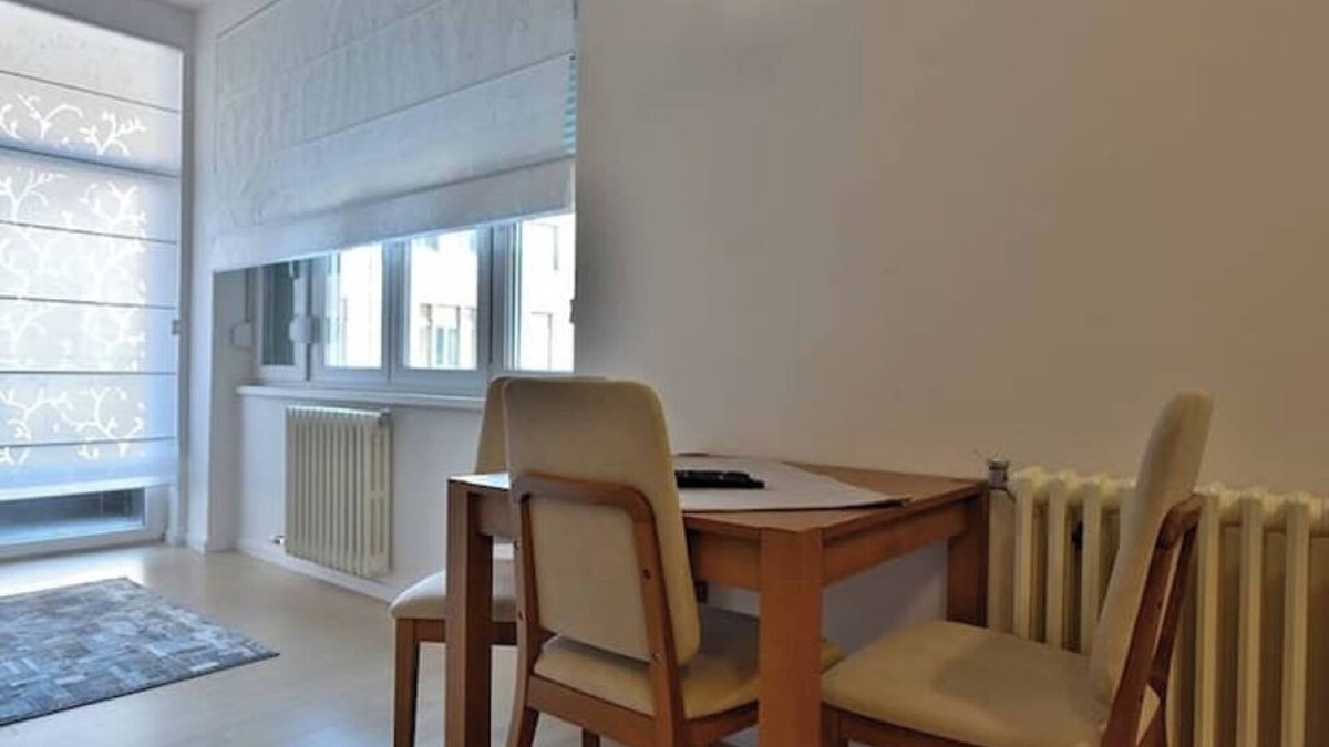 Old Town Apartment | BASC Modern 2