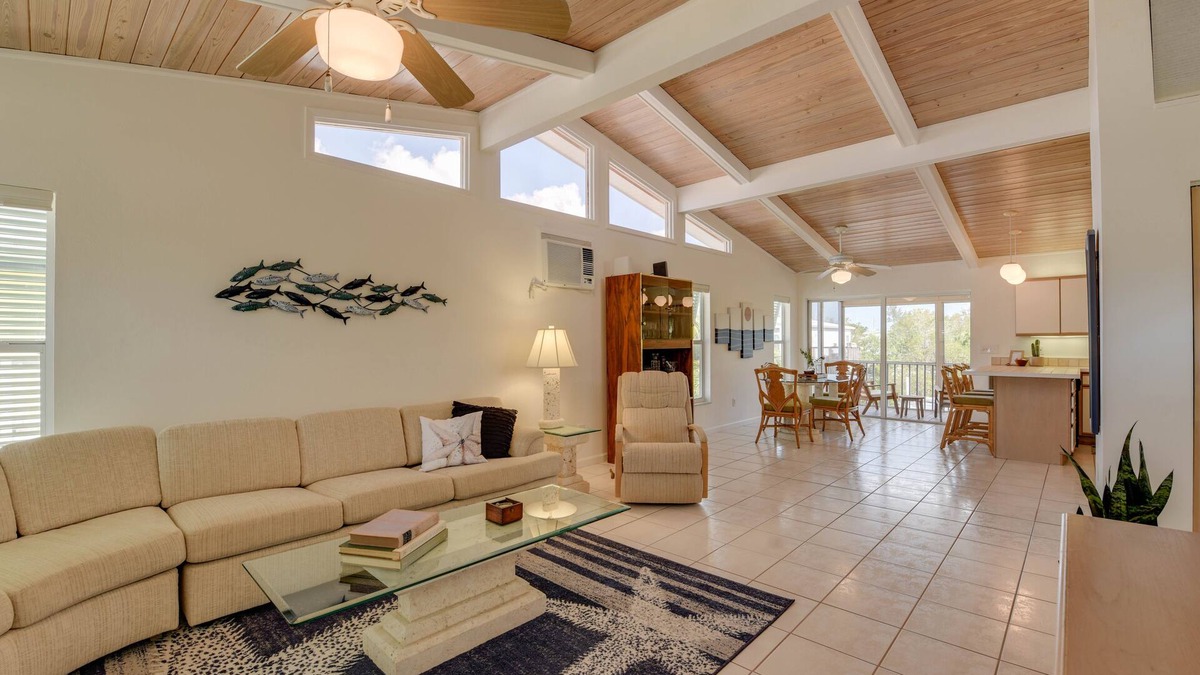 Cutthroat Harbor Estates House | Base Camp - Boaters welcome! Cudjoe Key