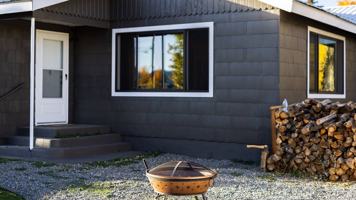 Gunnison House | Basecamp for Adventurers
