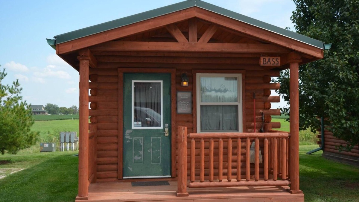 Moravia Cabin | Bass - sleeps up to four