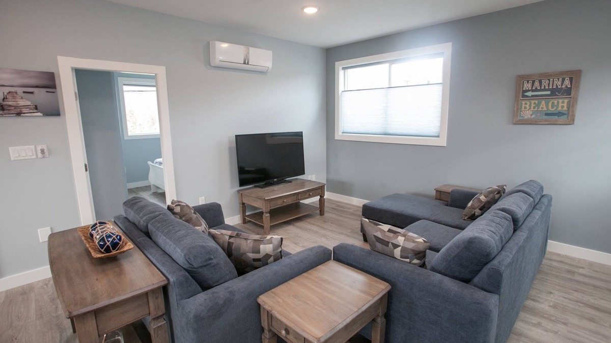 Okanagan-Similkameen House | Bassett Carriage House
