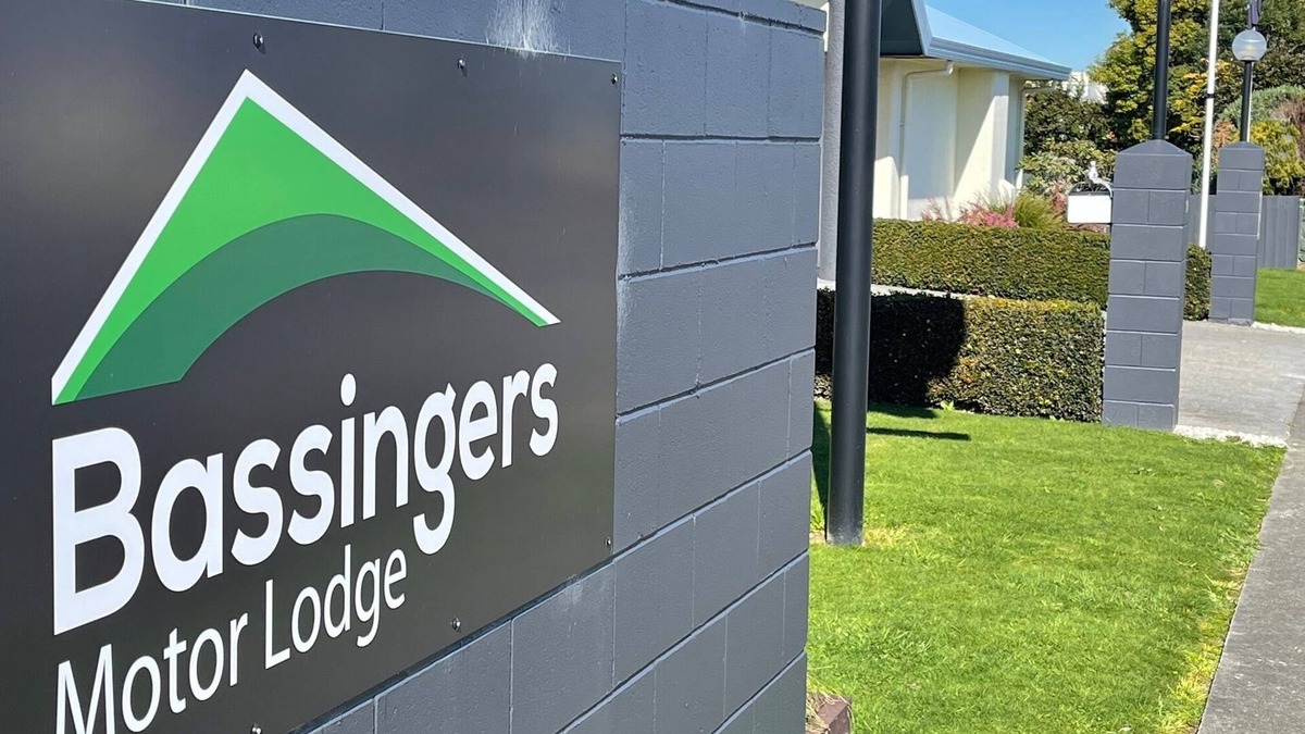 Levin Hotel | Bassingers Motor Lodge