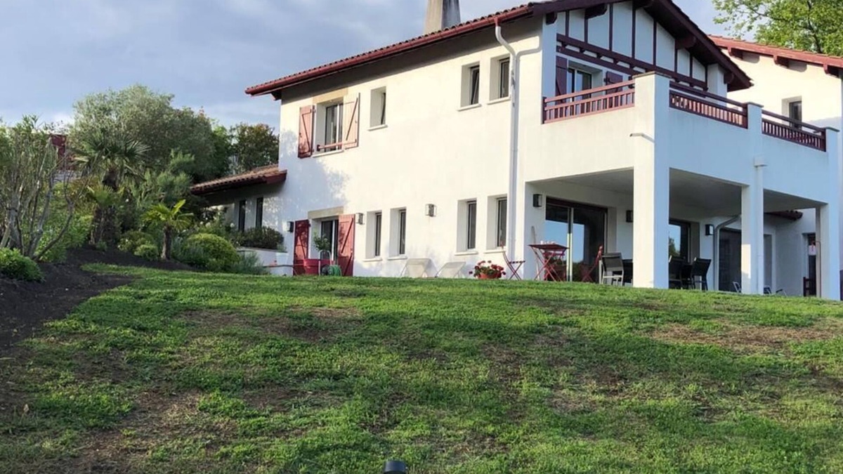 Bassussarry House | Bassussary Maison 6 Personnes, Piscine Chauffée