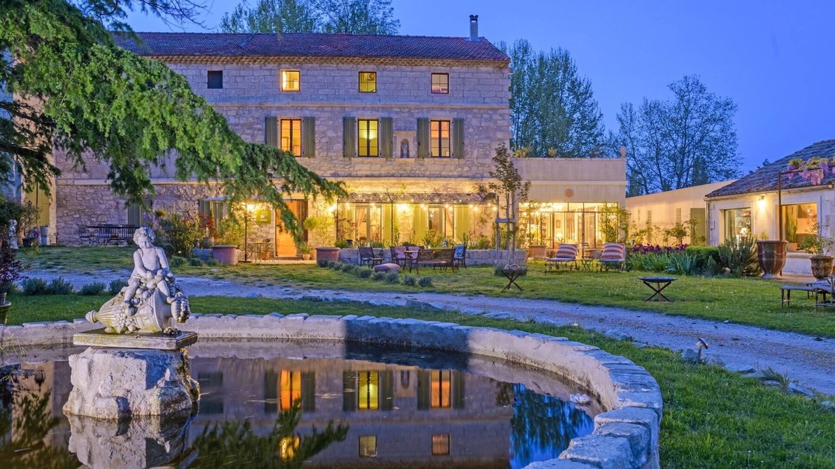 Avignon Bed & Breakfast | Bastide de Bellegarde