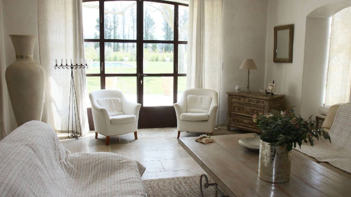 Lagnes Villa | Bastide de charme private pool in full heart of Luberon - by feelluxuryholidays