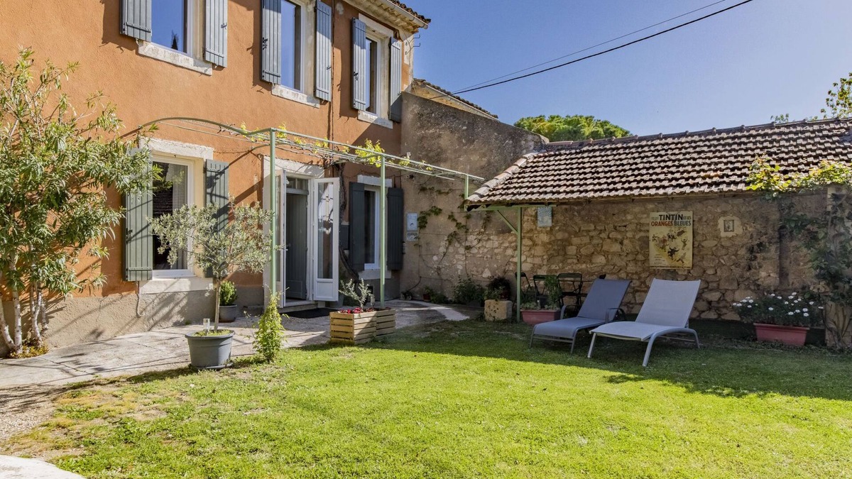 Oppede House | Bastide du 19ième by Interhome