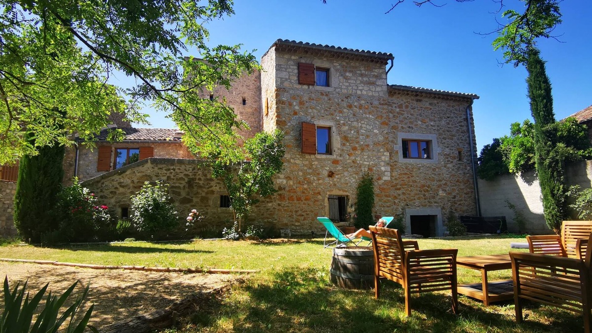 Vallon-Pont-d'Arc House | Bastide du Barry in the historic center of Vallon Pont d'Arc