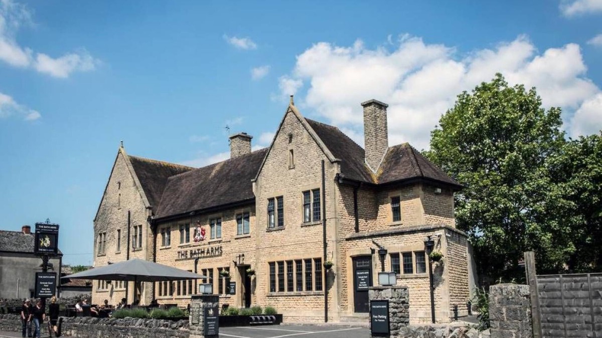 Cheddar Hotel | Bath Arms Hotel
