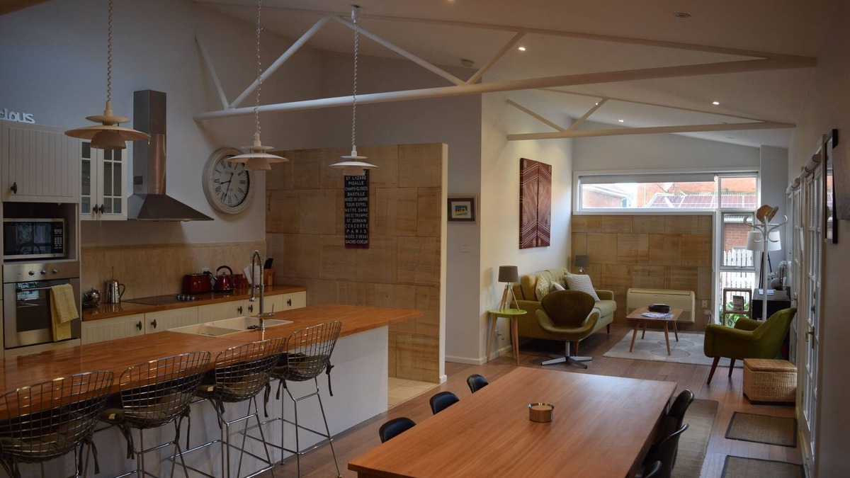 Hobart Central Business District House | Bathurst Mews Hobart