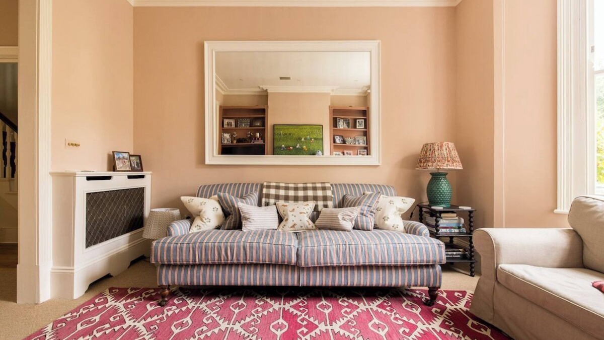 St. Mary's Park House | Battersea Park 3 Bedroom Residence