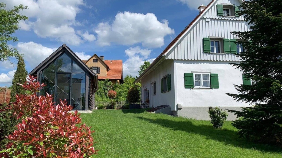 Waggershausen House | Bauernhäusle - the house with a beautiful garden