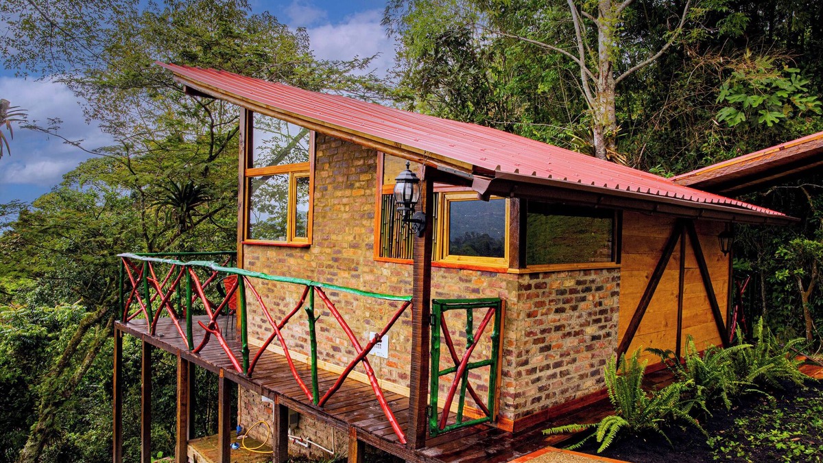 San Francisco Cabin | Baumhaus Bamboo/Cabaña rústica con jacuzzi privado