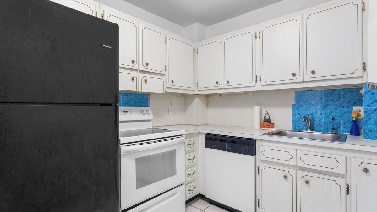 Bay Harbor Islands Apartment | Bay Harbor Sunset Apt 4B