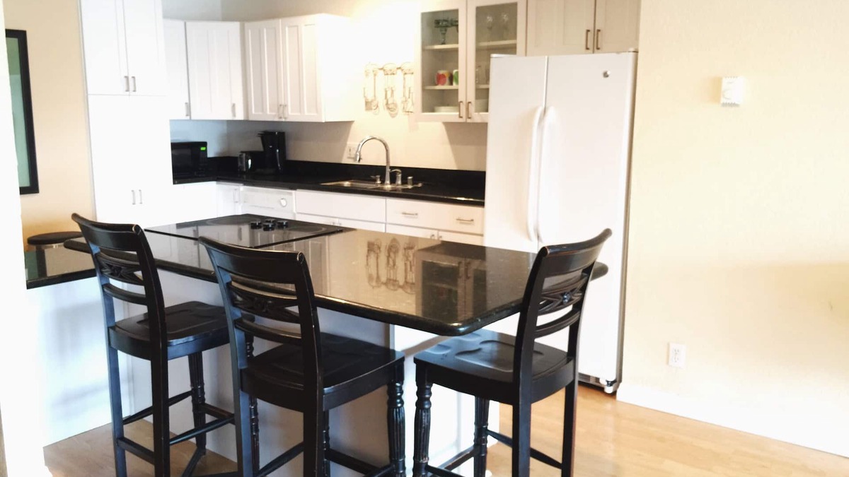 Crown Point Condo | Bay View Condo - Step out onto Fanuel Park and Bay w/Parking