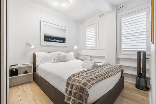 Rushcutters Bay Apartment | Bay View in Rushcutters Bay