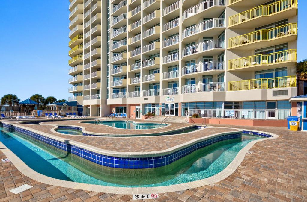 Crescent Beach Hotel | Bay Watch 0803