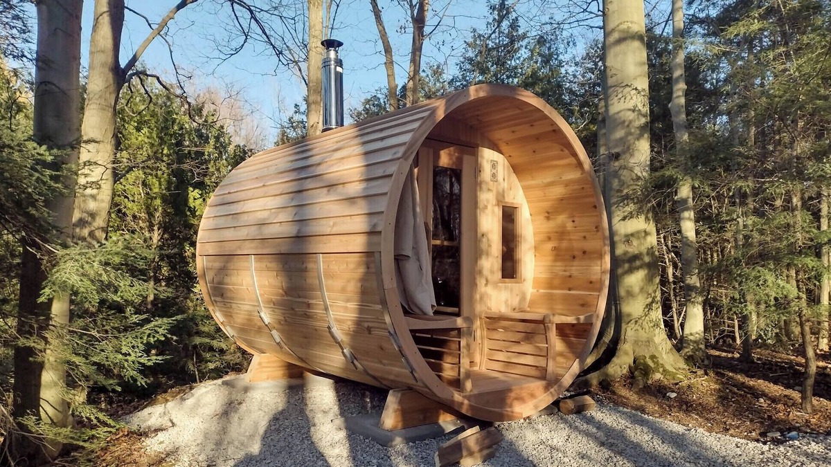 Bluewater Cottage | Bayfield's Fall Foliage Hideaway: *Wood Fired Sauna*