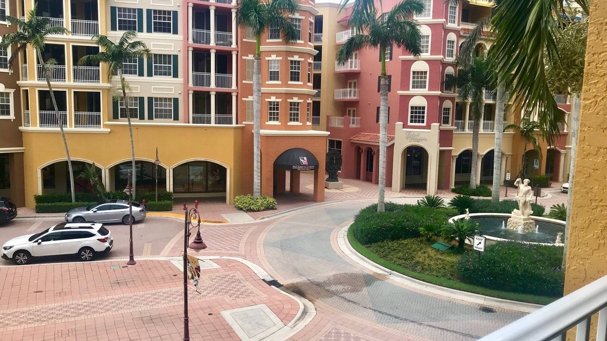 Redevelopment Area Condo | Bayfront Condo near 5th Ave, short walk to the beach!