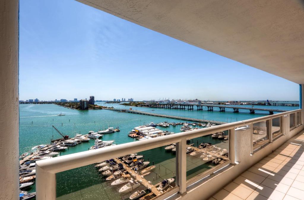 Downtown Miami Apartment | Bayfront Miami Condo with Resort Perks and Ocean Views
